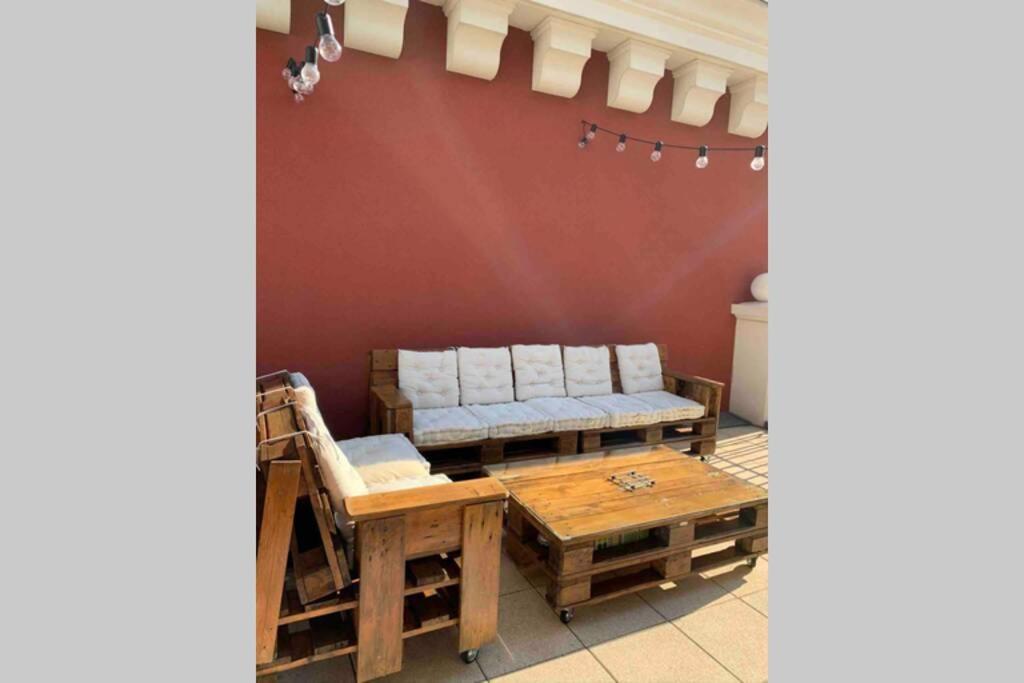 Appartement Terrasse Au Centre De Serris Exteriér fotografie